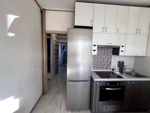 квартира за адресою Регенераторна вул., 4 к7