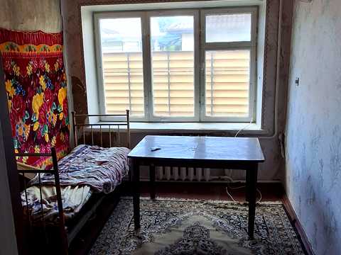 будинок за адресою с. Дачне, Ясний провулок, 1а