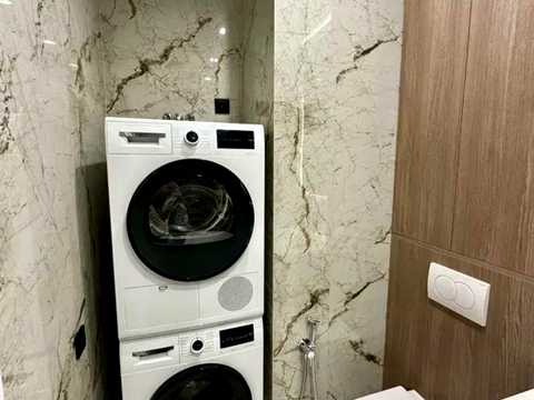 квартира за адресою Краснова вул., 1-В