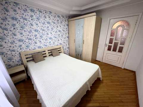 квартира за адресою Запоріжжя, Шкільна вул. (Героїв Сталінграда), 10