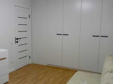 квартира за адресою Дарницький бульв., 11
