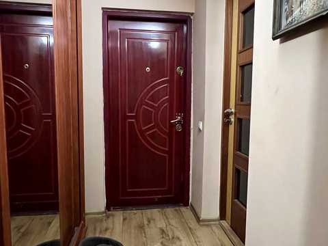 квартира за адресою Водна вул., 4