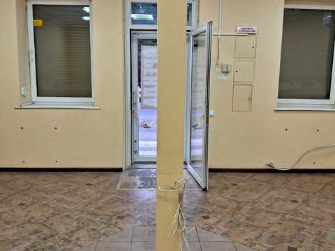 коммерческая по адресу Привокзальная ул., 3