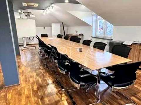 комерційна за адресою Куп'янська вул., 38