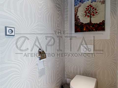 коммерческая по адресу Садова ул., 62