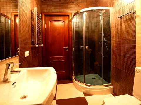 комерційна за адресою Кудрявський узвіз, 4
