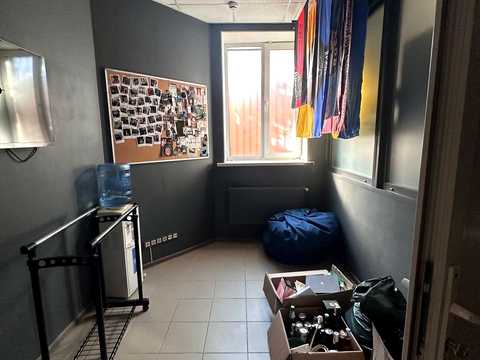 комерційна за адресою Боголюбова вул., 14