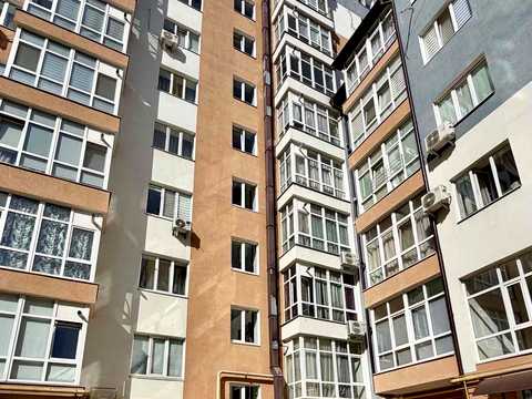 квартира за адресою Андрія Мельника вул., (Будинок 5)