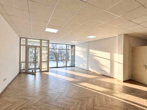 коммерческая по адресу Київська ул., 169