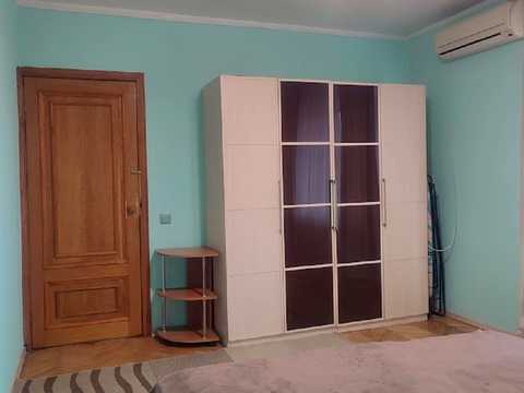 квартира по адресу Сергія Берегового ул. (Мартиросяна), 25