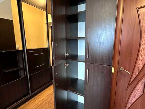 квартира за адресою Вишнева вул., 5