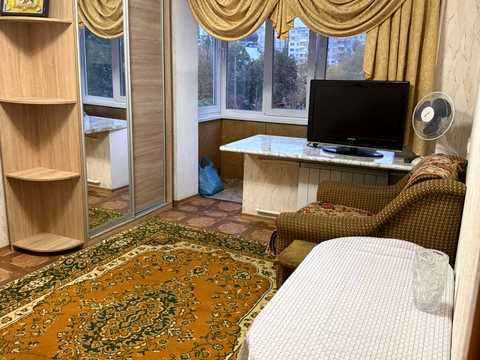квартира по адресу Дарницкий бульв., 13