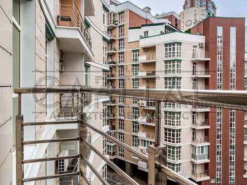 квартира по адресу Академика Филатова ул., 2/1