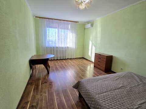квартира за адресою Воскресенська вул., 12-А