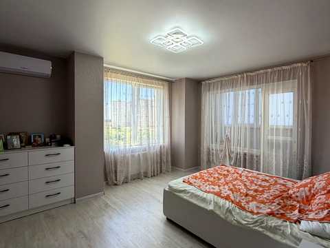 квартира за адресою Гранітна вул., 1