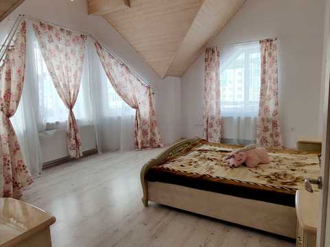 будинок за адресою Весняна вул., 10-А
