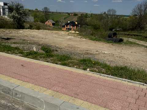 ділянка за адресою с. Жирівка,