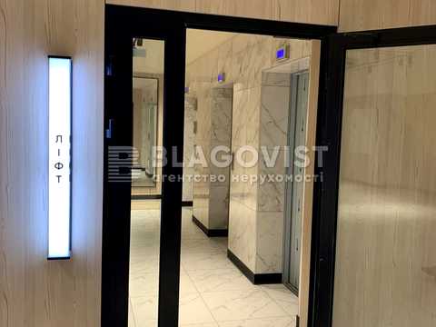 квартира по адресу Елены Телиги ул., 25
