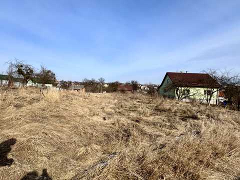 ділянка за адресою