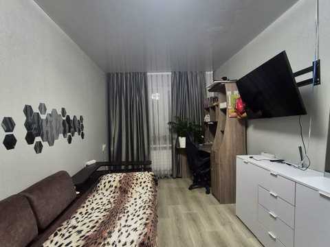 квартира за адресою Дмитра Романченка вул., 2