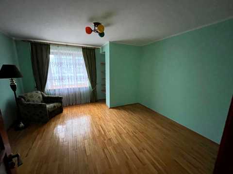 квартира по адресу Українська ул., 7-Е