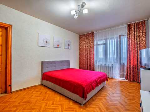 квартира по адресу Героев Днепра ул., 32-А