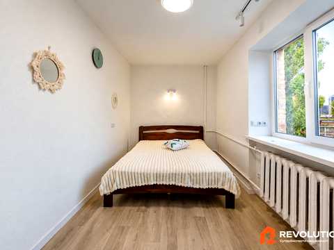 квартира по адресу Елены Телиги ул., 3