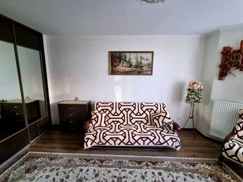 квартира по адресу Червоной Калины просп., 72-А