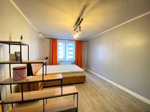 квартира за адресою Сергія Данченка вул., 5