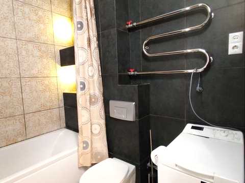 квартира за адресою Регенераторна вул., 4 к4