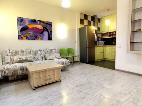 квартира за адресою Регенераторна вул., 4 к4