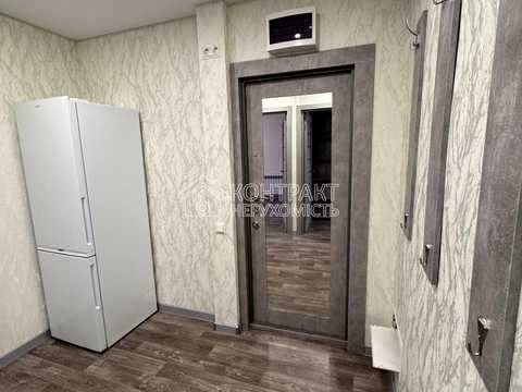 квартира за адресою Познанська вул., 11Б