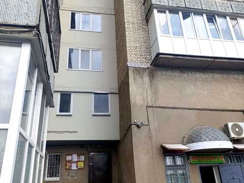 квартира за адресою Кропивницького вул., 24/26