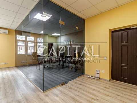 комерційна за адресою Глибочицька вул., 40