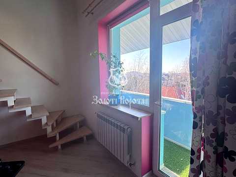квартира за адресою Тополева вул., 4