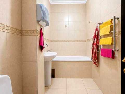 комерційна за адресою Київ, Межигірська вул., 22