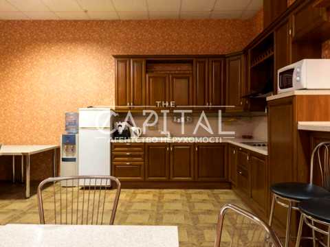 комерційна за адресою Березняківська вул., 29-А