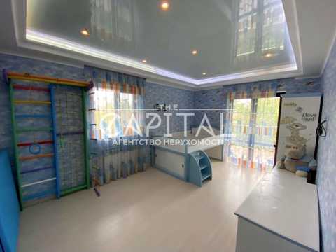 будинок за адресою с. Креничі, Польова, 26