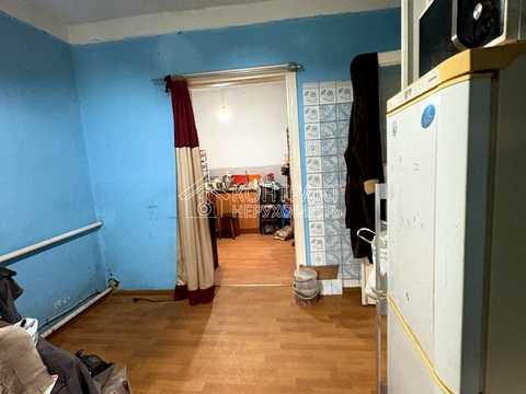 дом по адресу с. Лизогубовка, шкільна, 6
