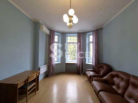 квартира за адресою Круглоуніверситетська вул., 7