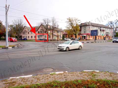 комерційна за адресою Каштанова вул., 2