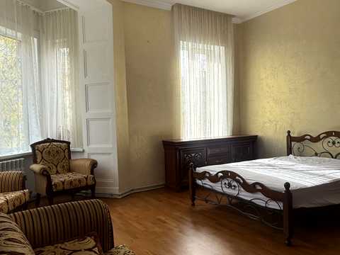 квартира по адресу Левицкого ул. (Маяковского), 3