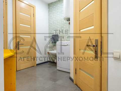 комерційна за адресою Ірининська вул., 5/24