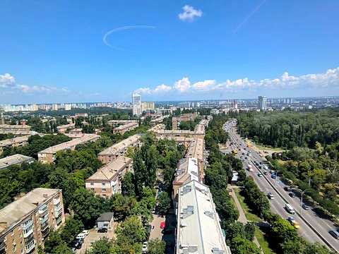 квартира по адресу Елены Телиги ул., 25