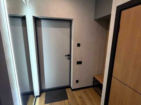квартира за адресою Космічна вул., 5