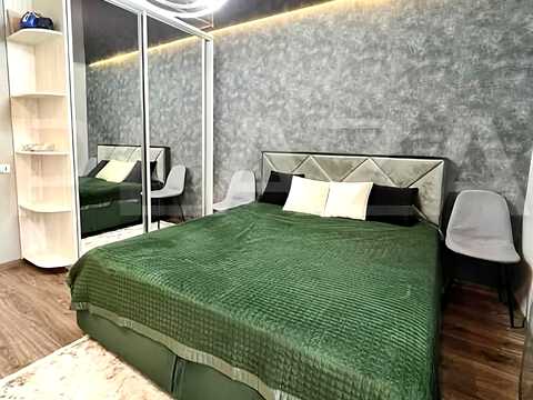 квартира за адресою Соборності вул. (Жовтнева), 46