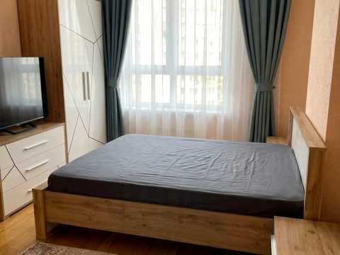 квартира по адресу Александра Мишуги ул., 2
