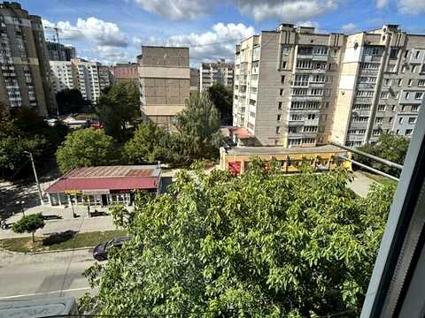 квартира за адресою Миколи Ващука вул. (Квятека), 13