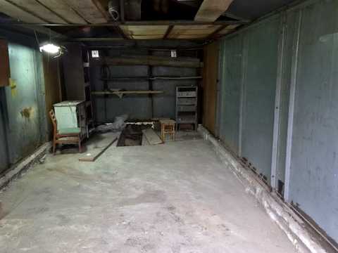 паркомісце за адресою Луганська вул., 2