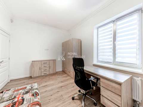 дом по адресу Сергея Колоса ул. (Леніна), 105